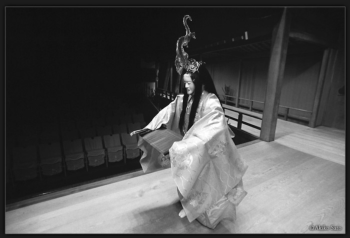 辰巳満次郎 写真